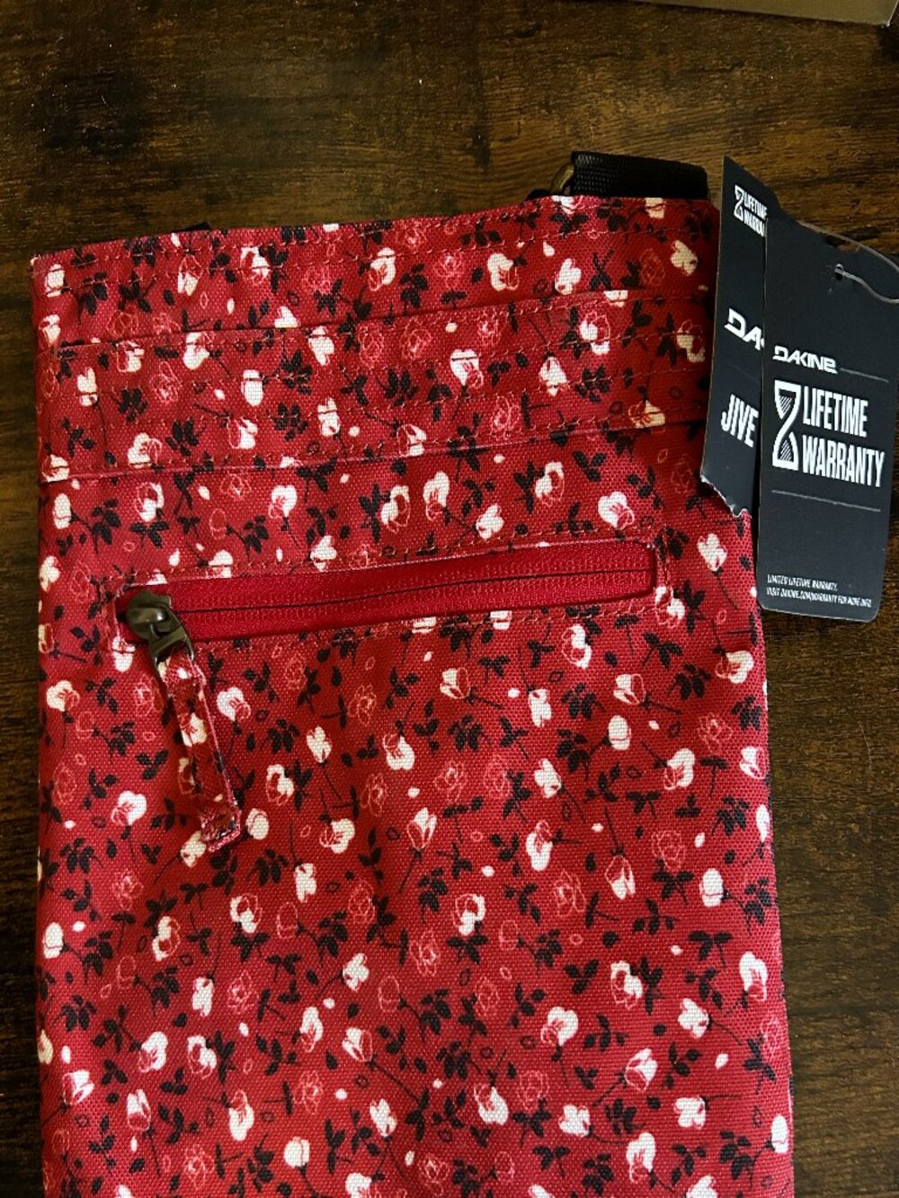 Dakine Jive Crossbody Bag Red Floral Print NWT Adjustable Strap